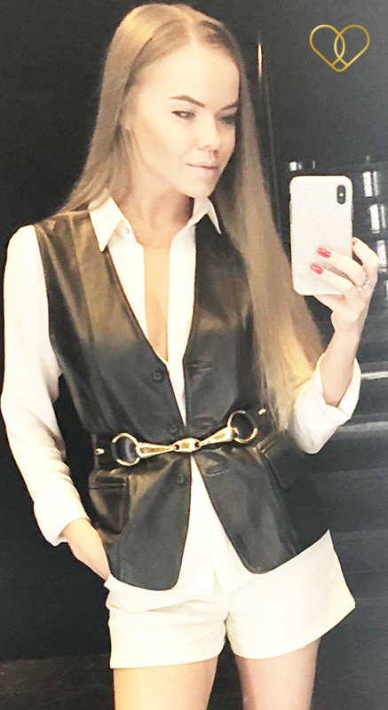 Profile picture of Viktoria