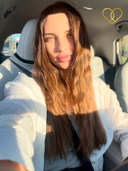 Profile picture of Elena