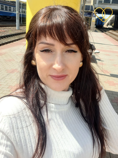 Profile picture of Inna