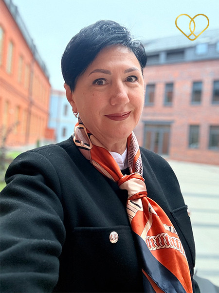 Profile picture of Alla