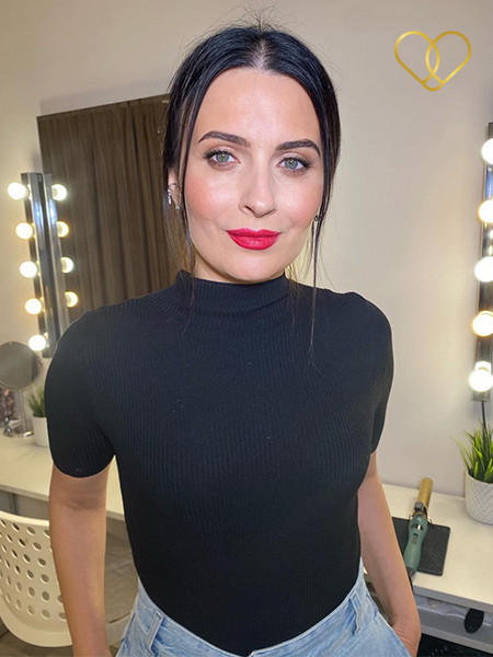 Profile picture of Elena