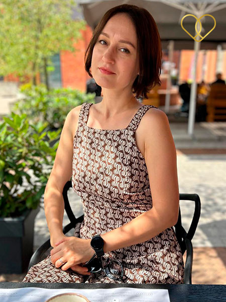 Profile picture of Elena