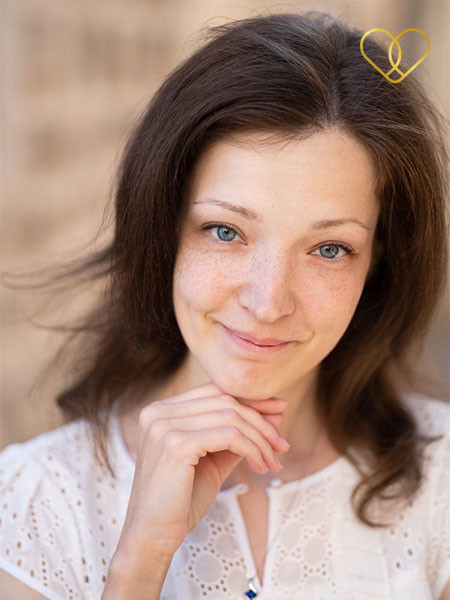 Profile picture of Elena