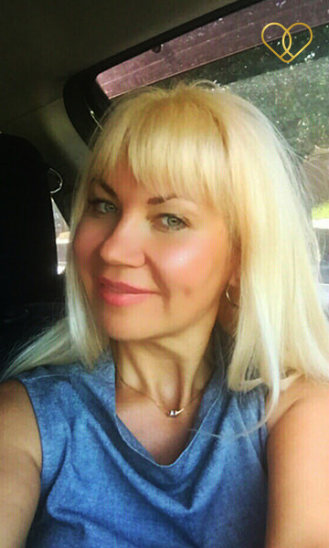 Profile picture of Elena