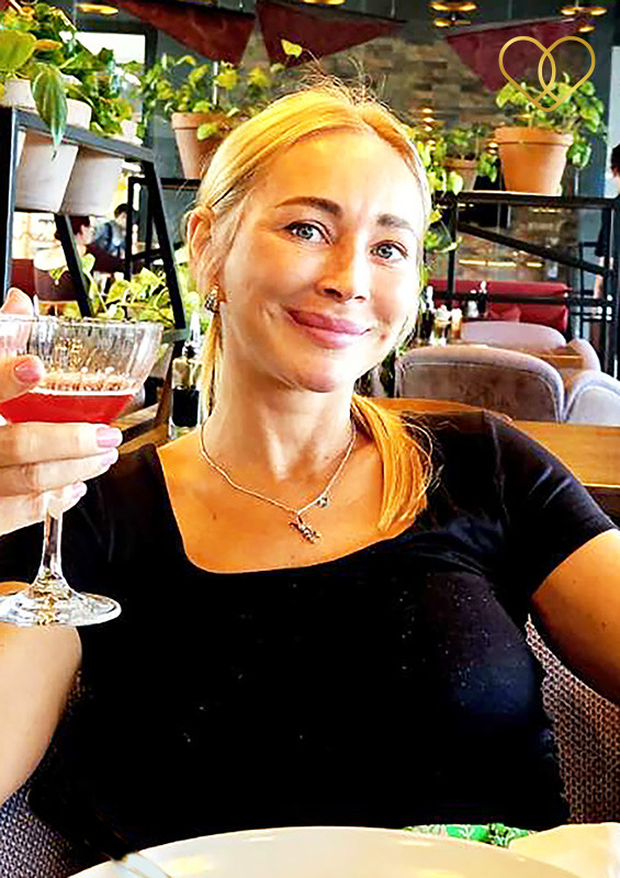 Profile picture of Angela